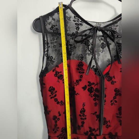 Voodoo Vixen Dress - Picture 7 of 12